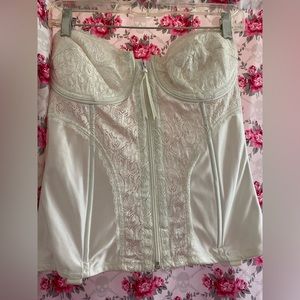 Frederick’s of Hollywood, Corset, Size 40C, Used
